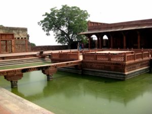 Fatepur Sikri – Outside Decorative Pool